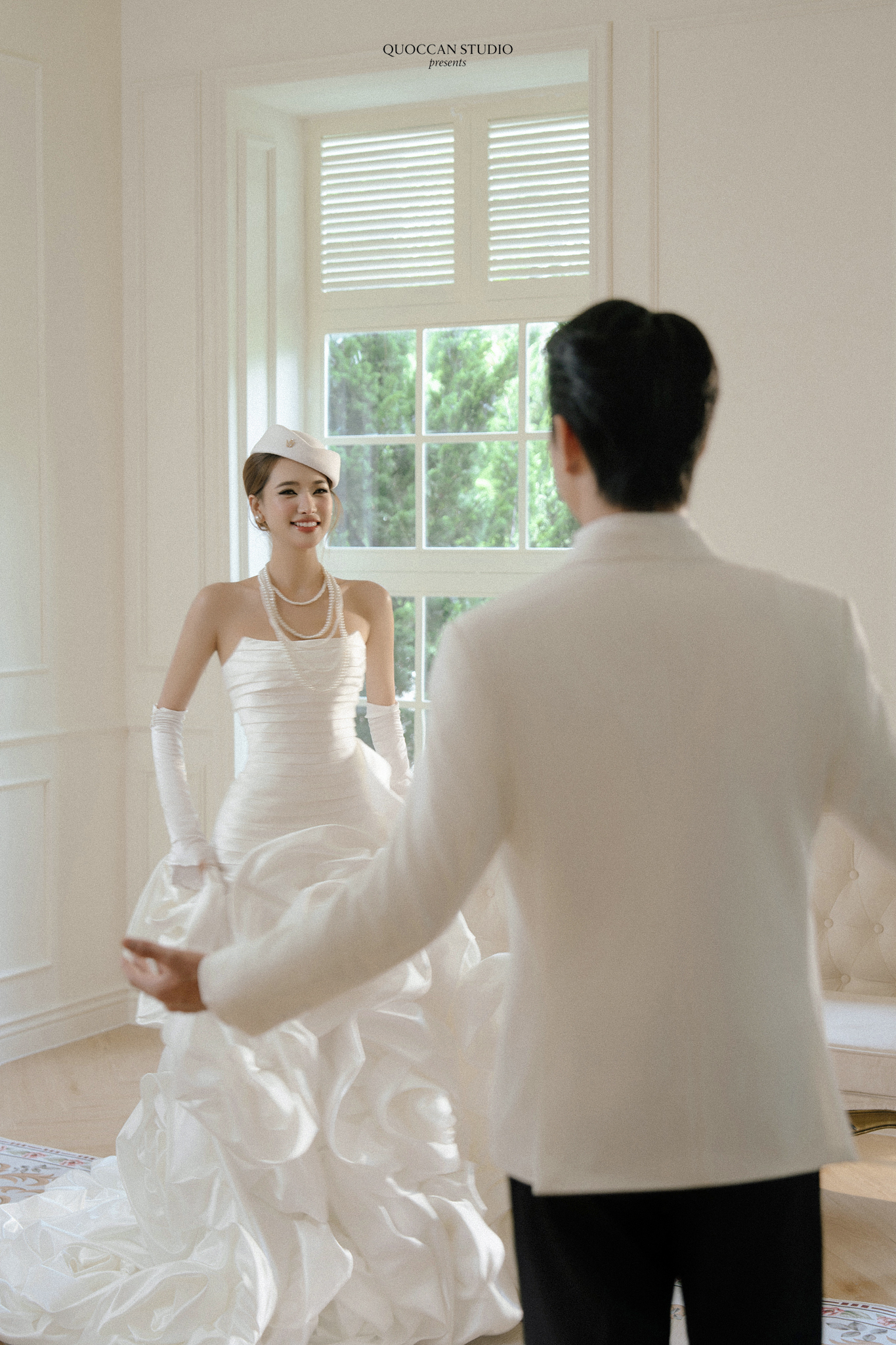 elegance-in-frame